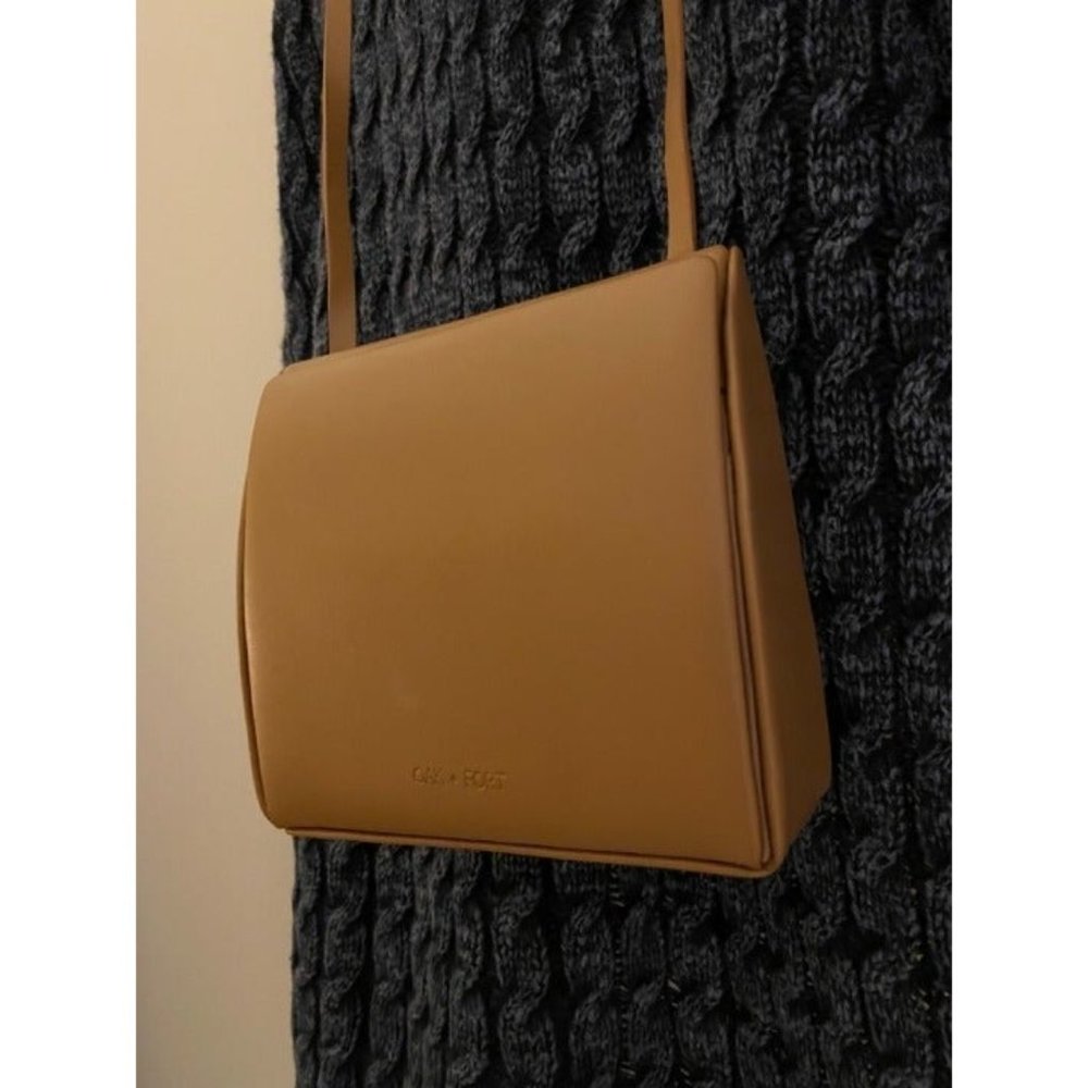 Oak+Fort Bag - vegan leather, small (7"x7")